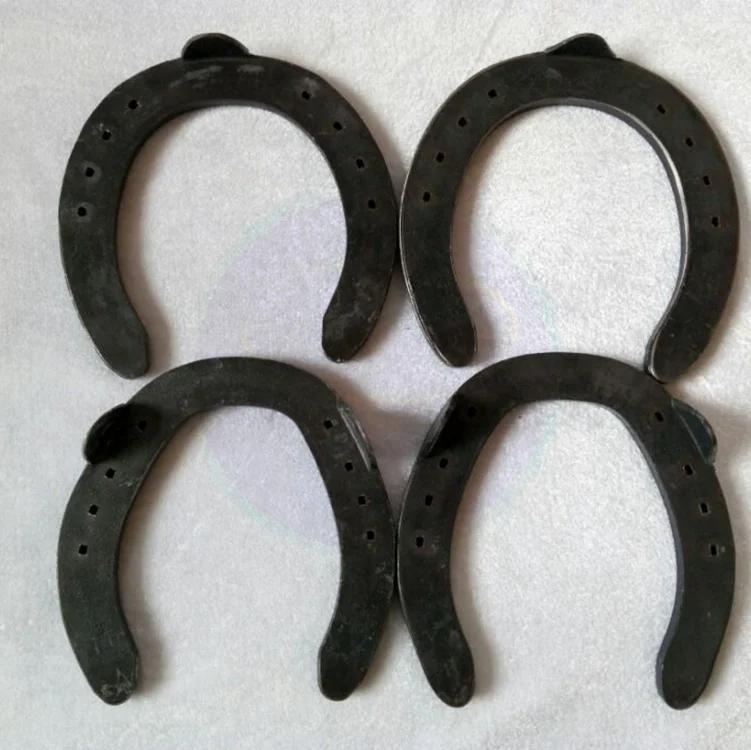 
direct from the horseshoe factory qingdao wholesale best metal horsesshoe set 