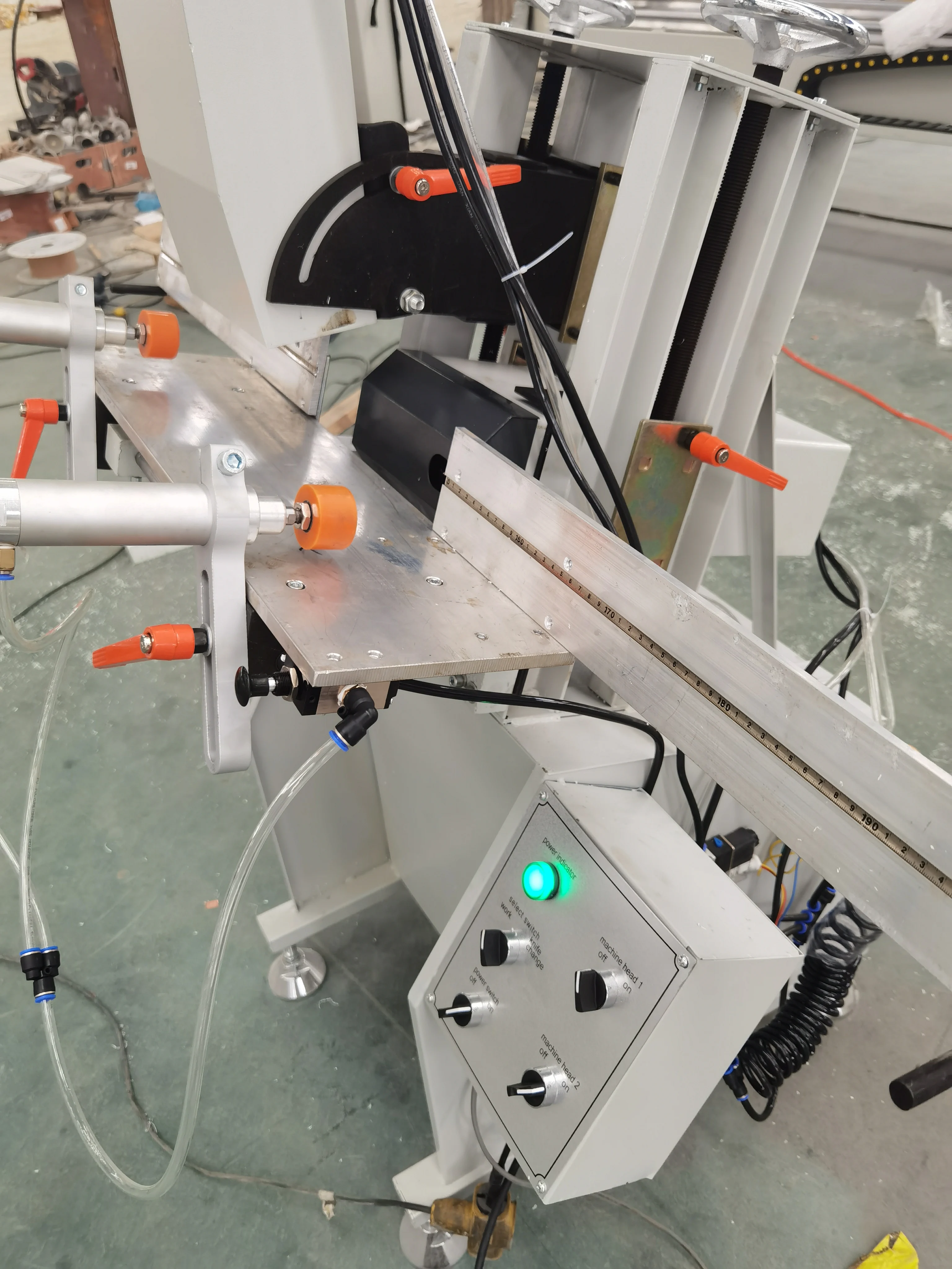 Windows and Doors Making Machine UPVC Machine Two Axis Water Slot Milling Machine