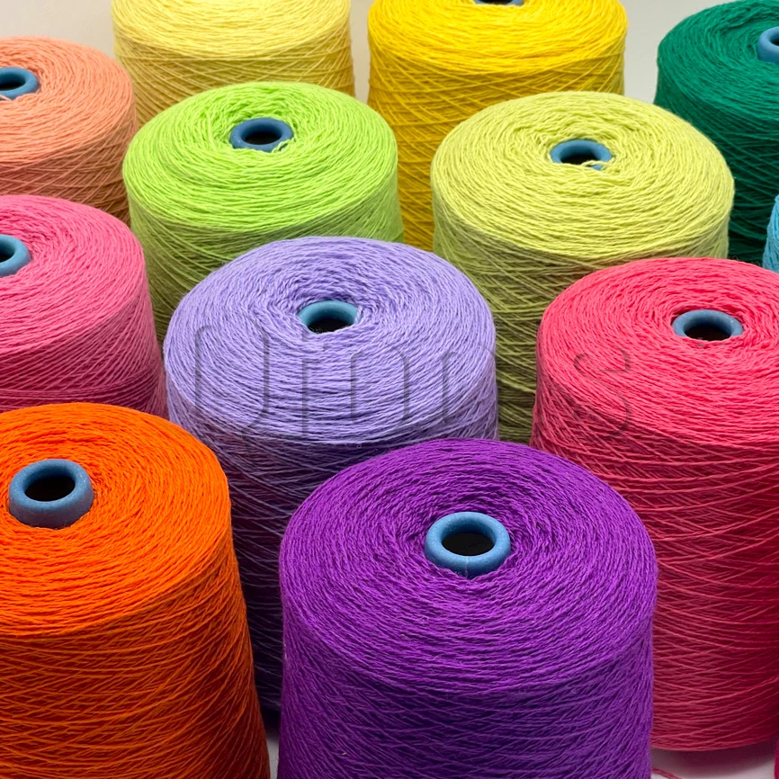 Ready Stock 1000g 2/4/6 ply Original Factory Custom Logo 100% New Zealand Wool Tufting Yarn Wool Yarn For Tufting