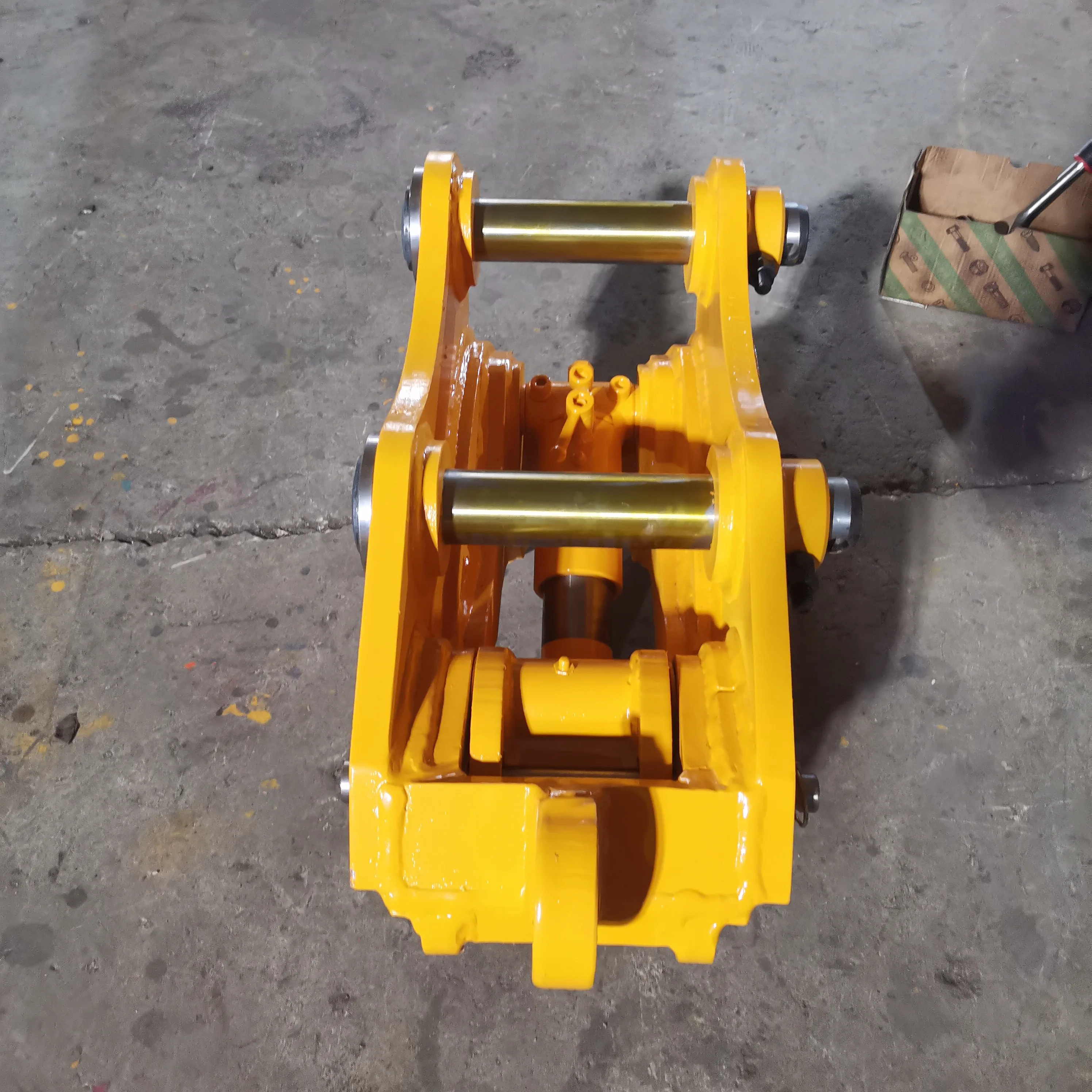 Hot Sale DHG--Mini, Mini Excavator Attachment Excavator Quick Coupler Manual Mechanical Quick Hitch