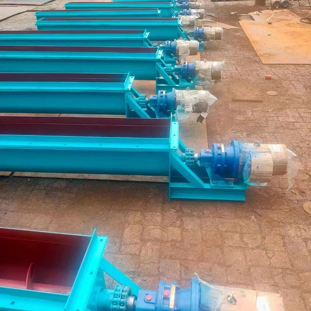 The factory sells low-cost screw conveyors customized high-quality screw feeders