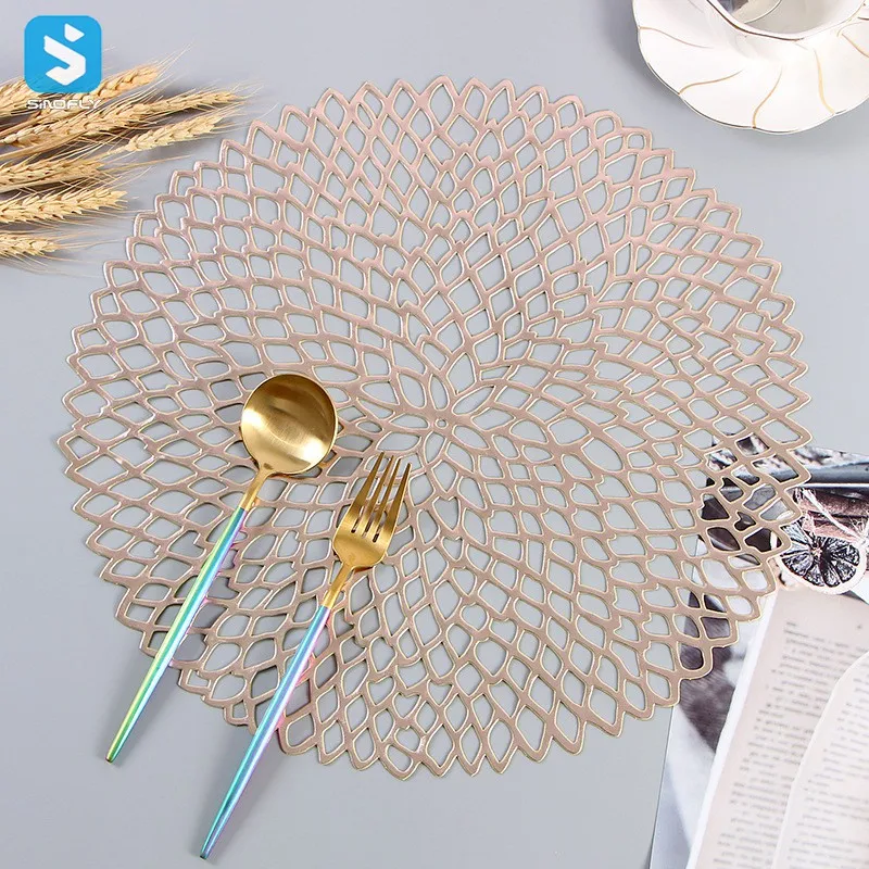 New Style Dining Table Mat Luxury PVC Placemats Plastic Pierced Gold placemats