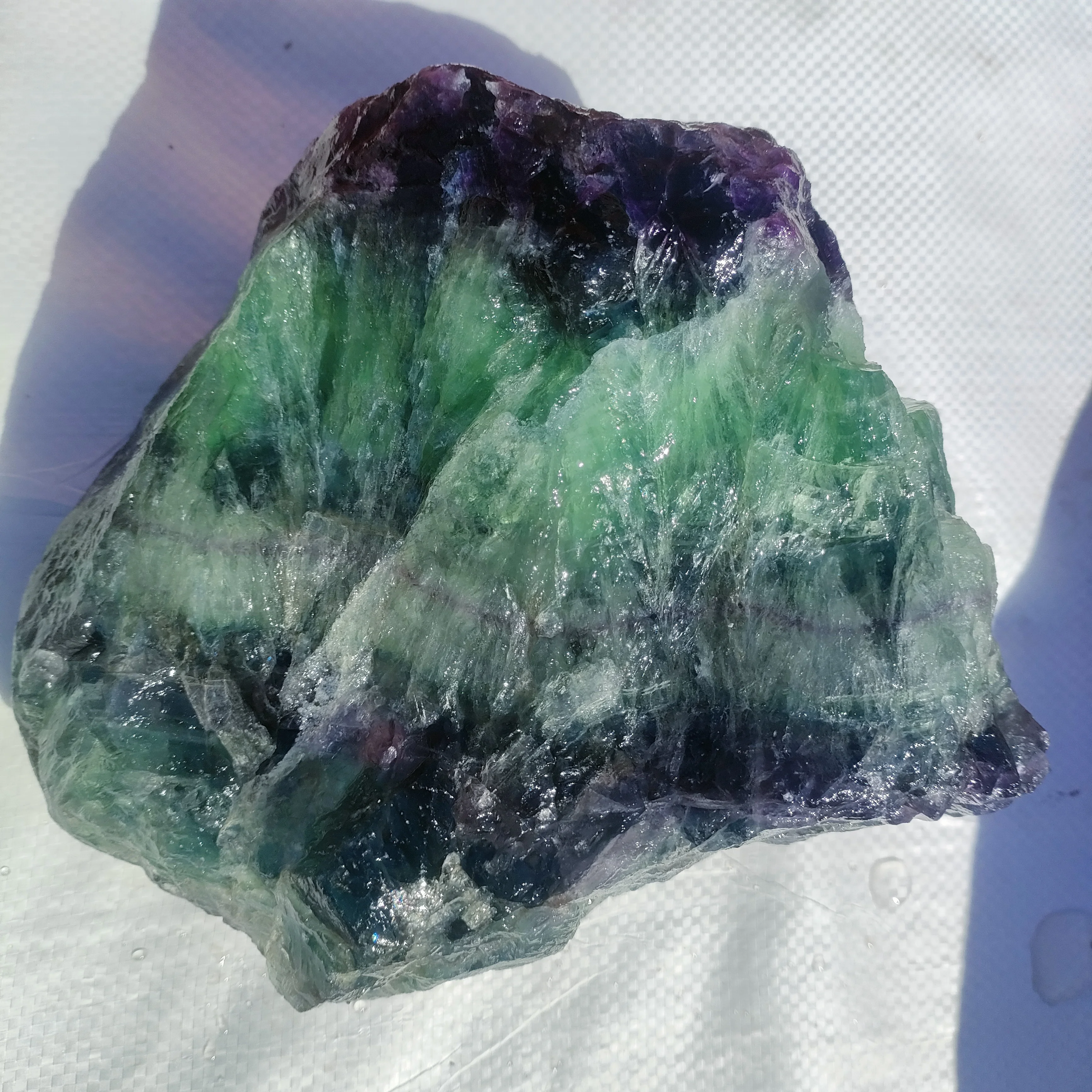 ZHANFEI custom large natural green crystal fluorite expanded fragrant stone colorful crystal natural raw stone oem