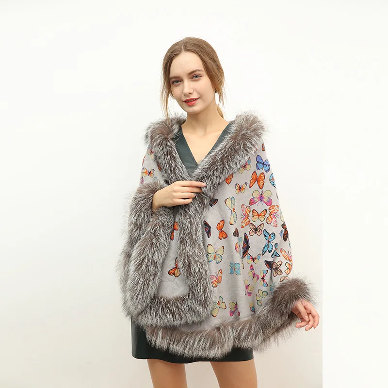 2021 Winter New Wholesale Women Knit Wool And Fox Fur Trim Cape Women Winter Capes Real Fur Cape