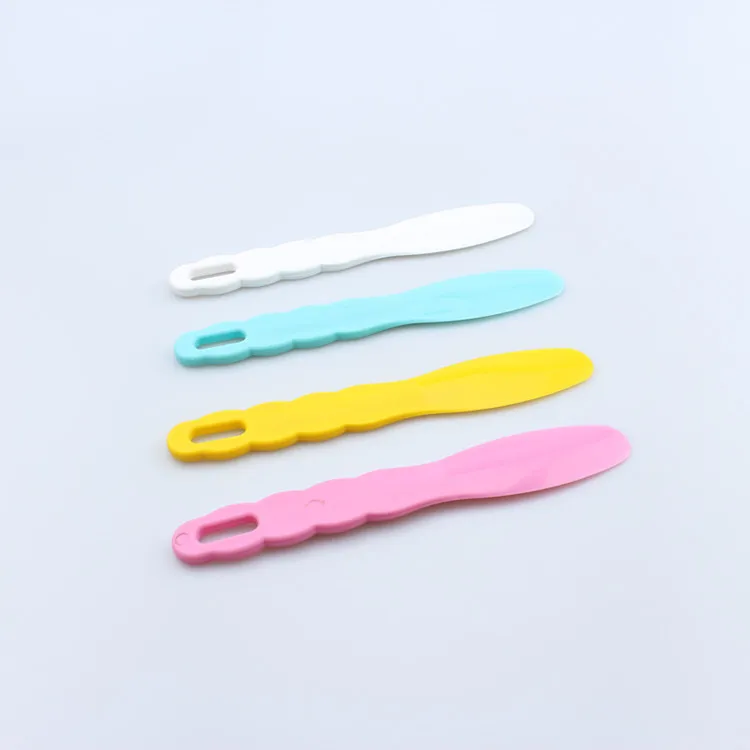 Disposable dental laboratory plastic mixing spatula plaster shaker in 4 colors