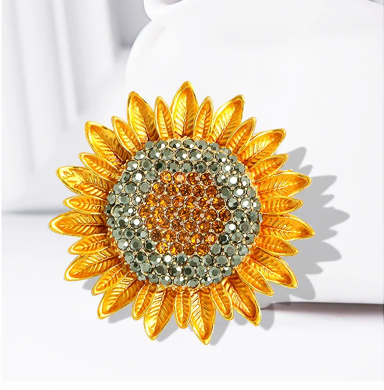YOUFENG Jewelry Pretty Fashion Personalized Sunflower Diamond Plant Flower Alloy Brooch Suit Accessory for Women