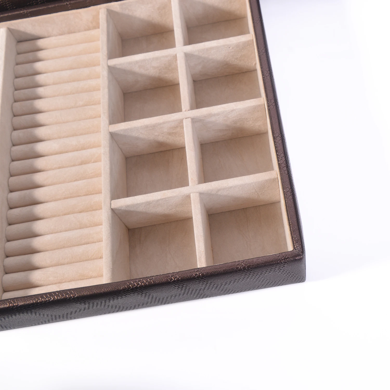 Custom Travel Leather Jewelry Box Organizer PU Storage Case for Rings Earrings Necklaces Women Logo-Elegant Packaging Display