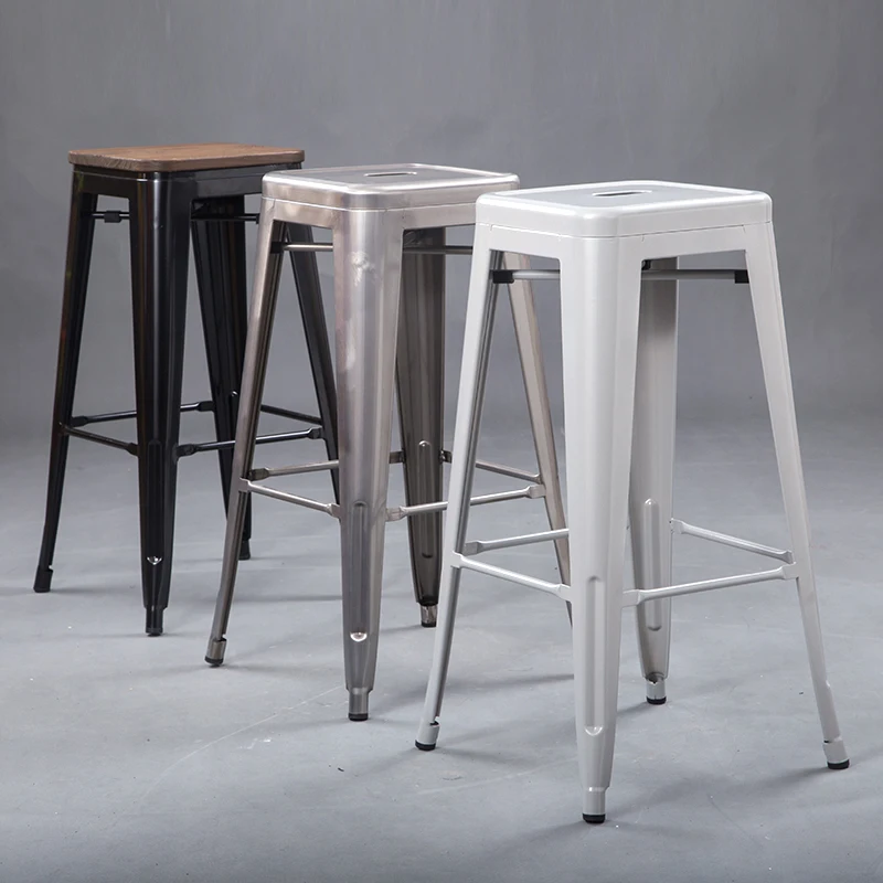 Industrial Style Colorful Retro Metal Furniture Sets Iron Bar Stool Chair Dining Tables and Chairs Set for Cafes Restaurants