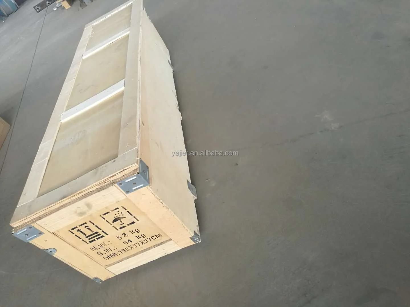 small boat crane  (1).jpg