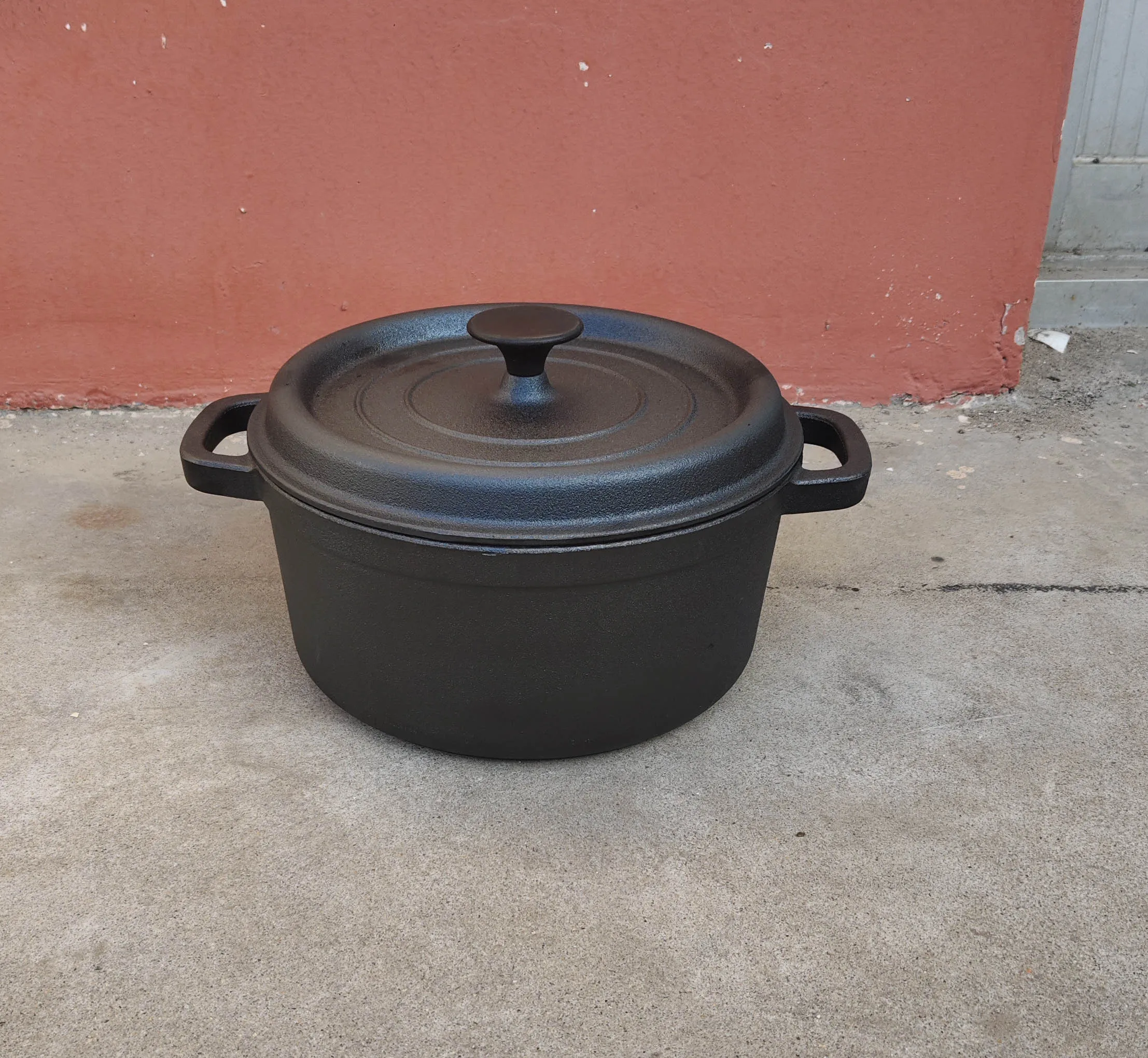Traditional Cast Iron Solid Heavy Duty Pre seasoned  2.6 4.5 6.2 8.7 13.6 Liters of Tacho Casserole Pot Kitchenware