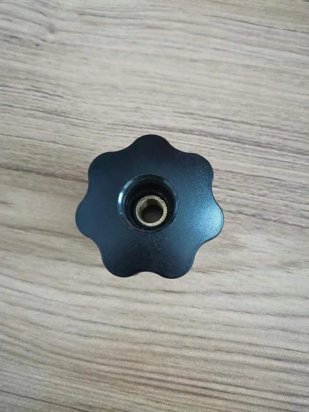 Cheap D25*M6 Plastic Star Clamping Knob with Through Hole