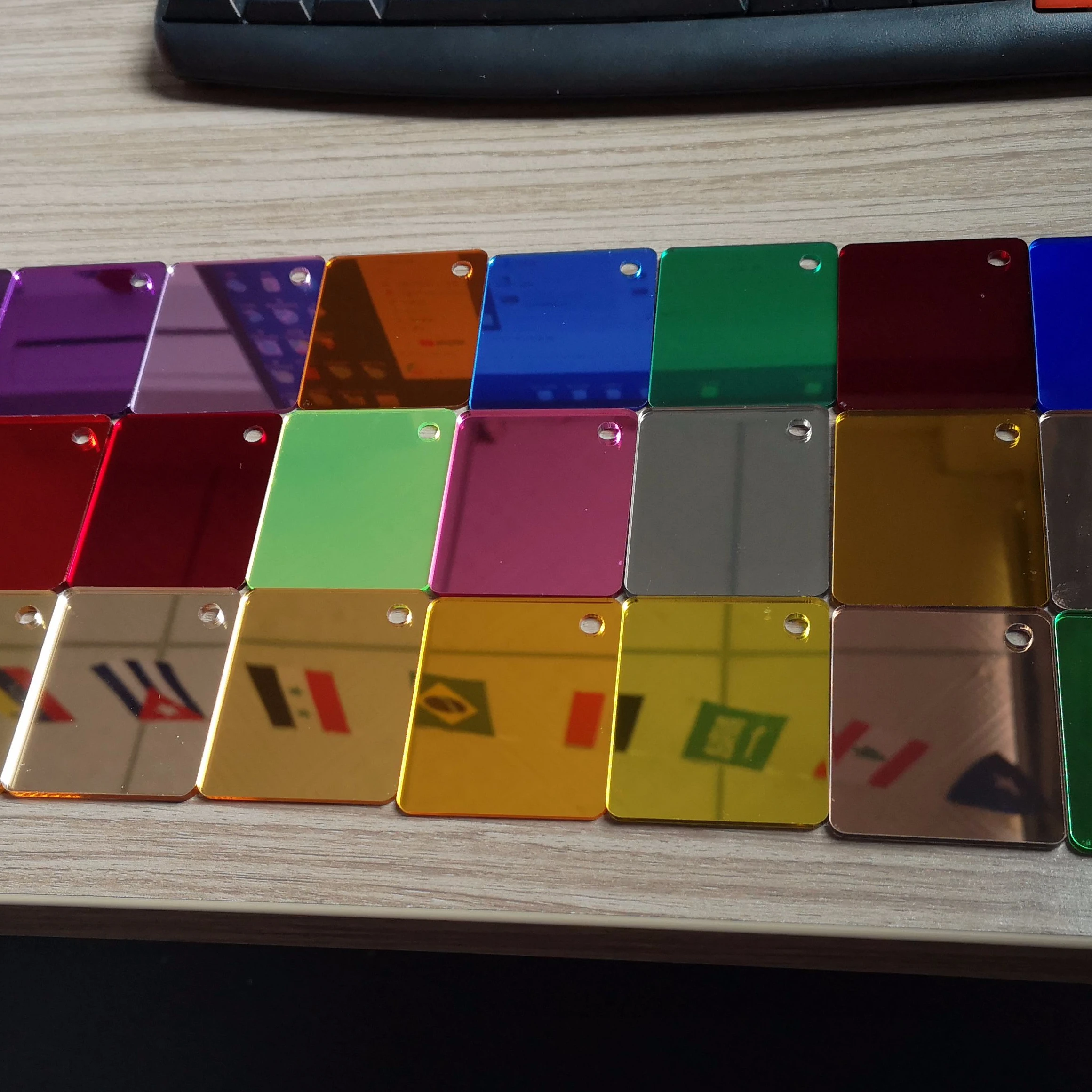 High Reflective 1220x2440mm Gold Silver Rose God Mirror Acrylic Sheet Full Length Mirror Wall Mirror Stickers