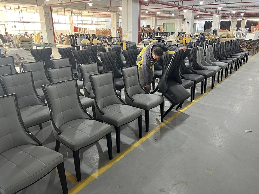 Home Furniture Use European Style Traditional Dining Room Table Set Rectangular Wooden Chairs