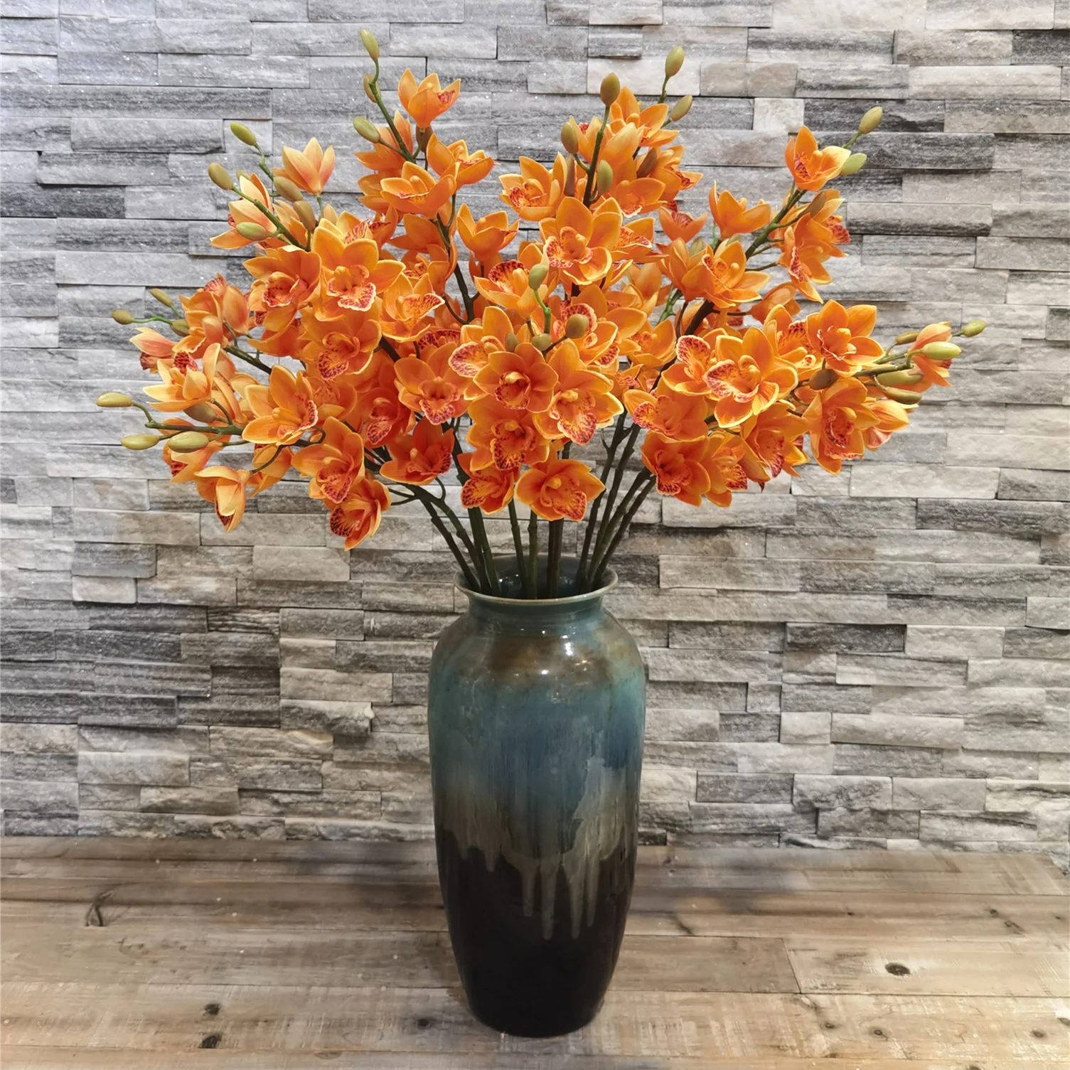 China Real Touch Flowers Orchids Wholesale Plastic Artificial Orchid Silk Flowers with Single Stem Artificial Flowers