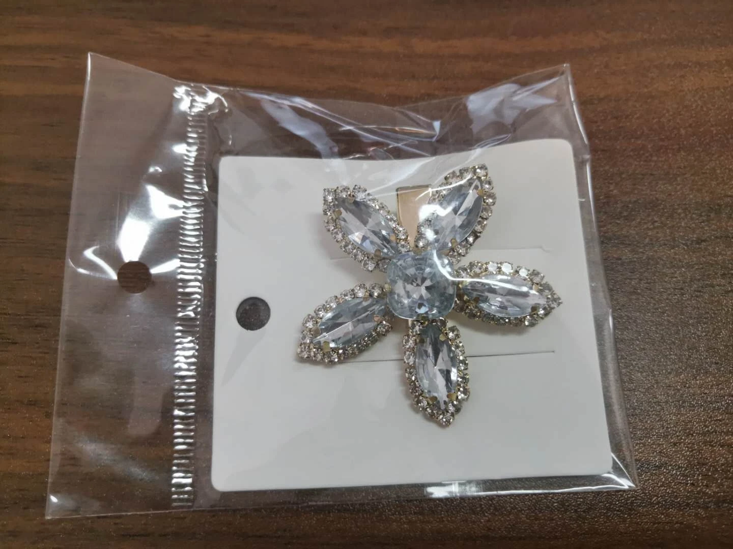  Необычные Бабочки заколки для волос аксессуары диаманта Bling Бабочка заколка