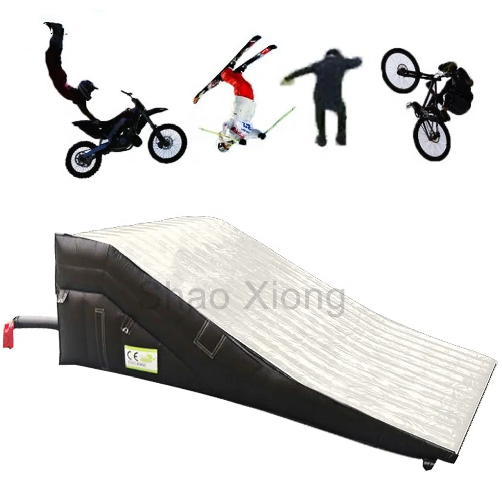 Extreme Sports Inflatable Freestyle Skateboard BMX Airbags Landing Inflatables Ramp for BMX Bike