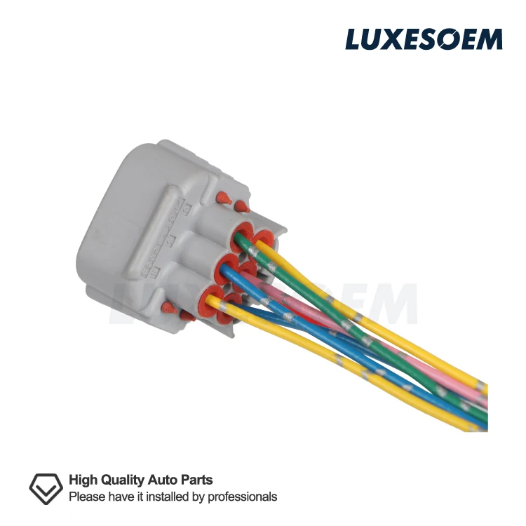 LUXESOEM for Toyota PRADO GRJ120 GRJ150 high quality CT6-00068M Automotive wire wiper relay plug connector