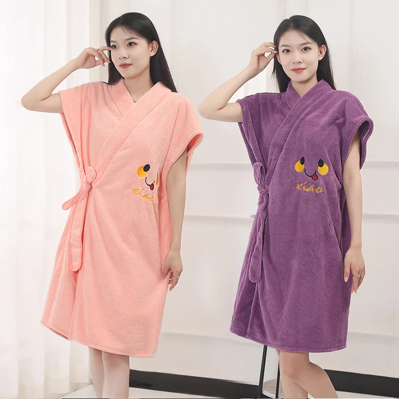 Luxurious womens Collar Fleece Bathrobe Spa Robe Soft Velour Bathrobes Coral Fleece Robe 100% Polyester Plush Women Bathrobe