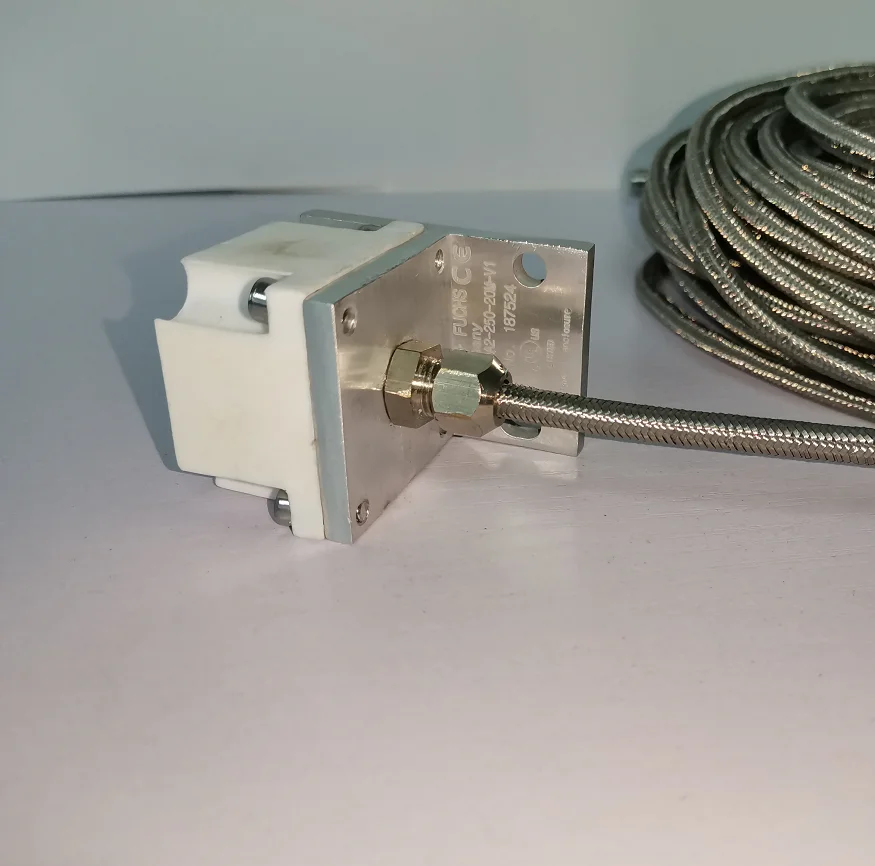 original NCN20-F35-A2-250-20M-V1High temperature resistant Proximity switch metal inductive sensor