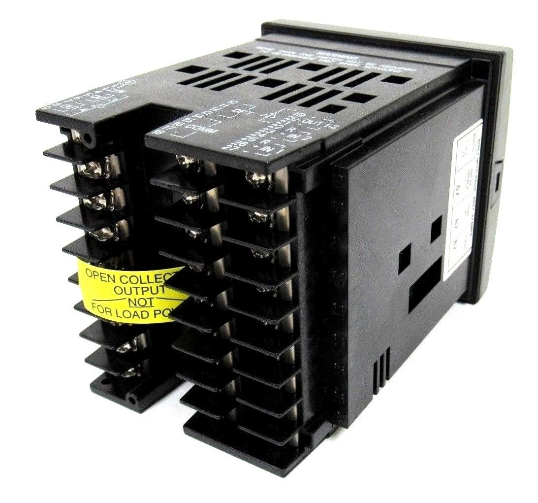 Yamatake honeywell DC3200-CT-100R-200-00000-E0-0 CONTROLLER DC3200CT100R20000000E00