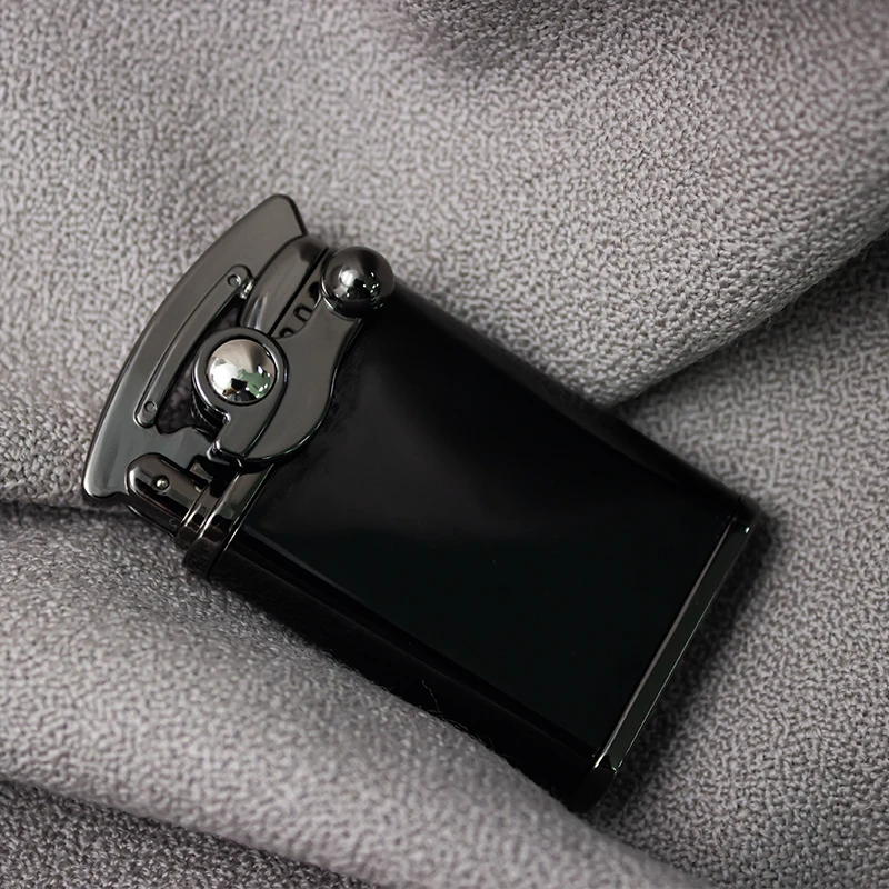 Manufacturer wholesale Gathering flame pack Jet flame torch can be refilled with butane gas cigar lighter 3 flames lighter