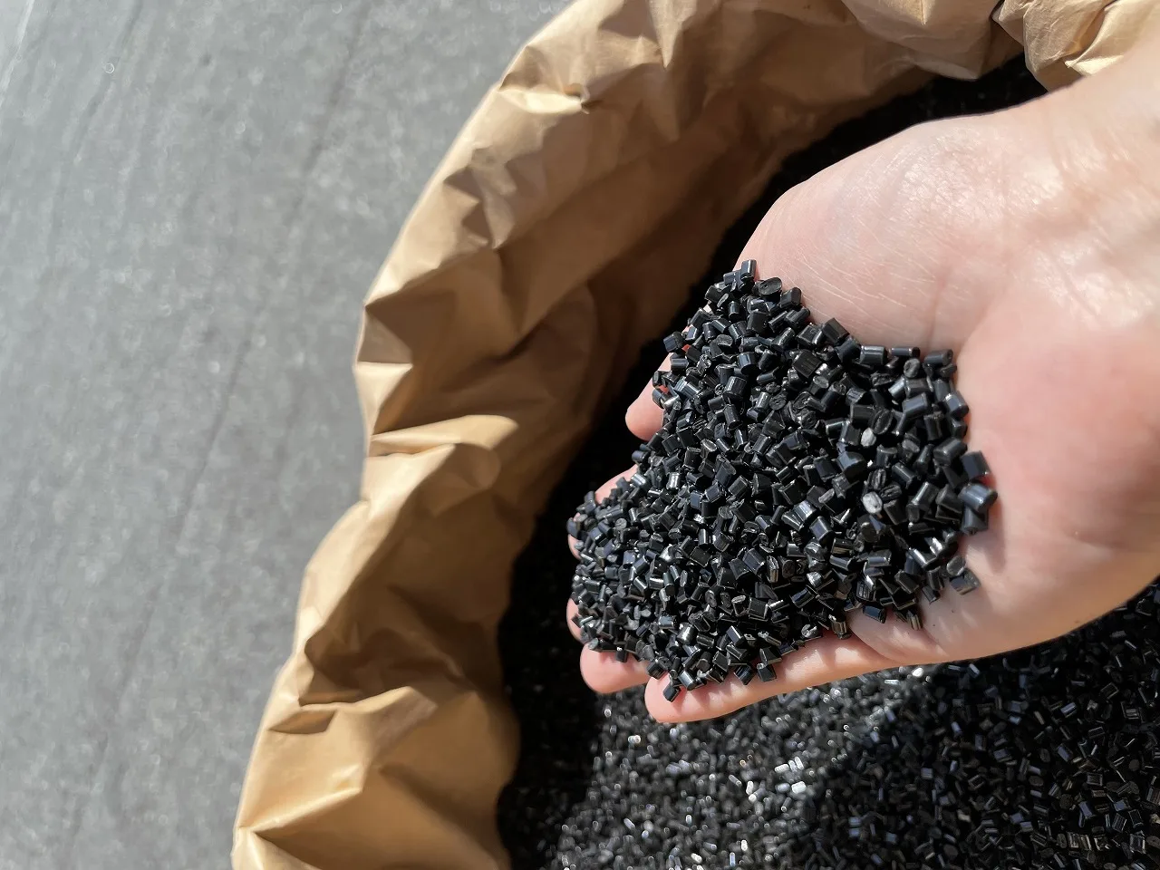 High temperature resistant plastic price recycled abs plastic granules