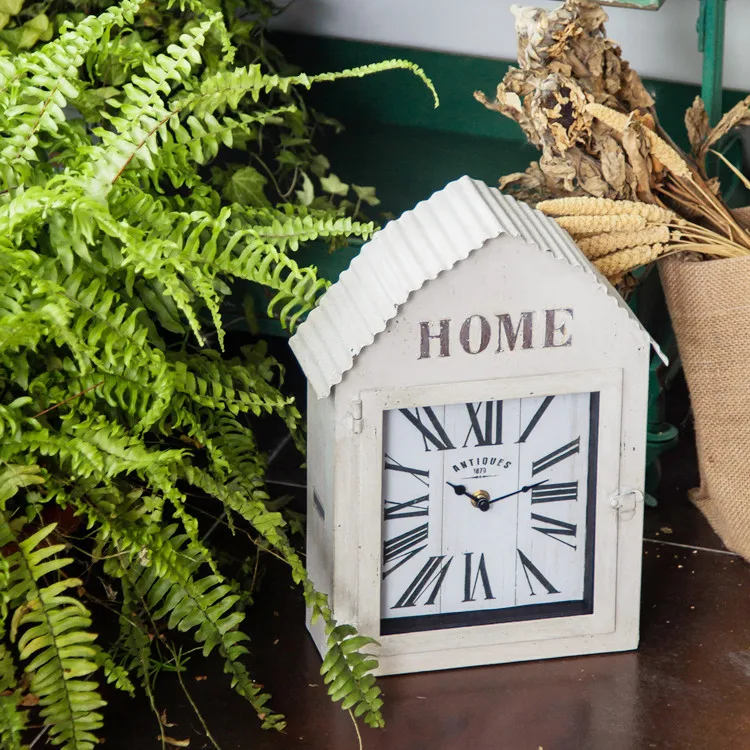 Wholesale Home Decor Small house Vintage Bedside Retro Rustic Luxury Desk  Table clock