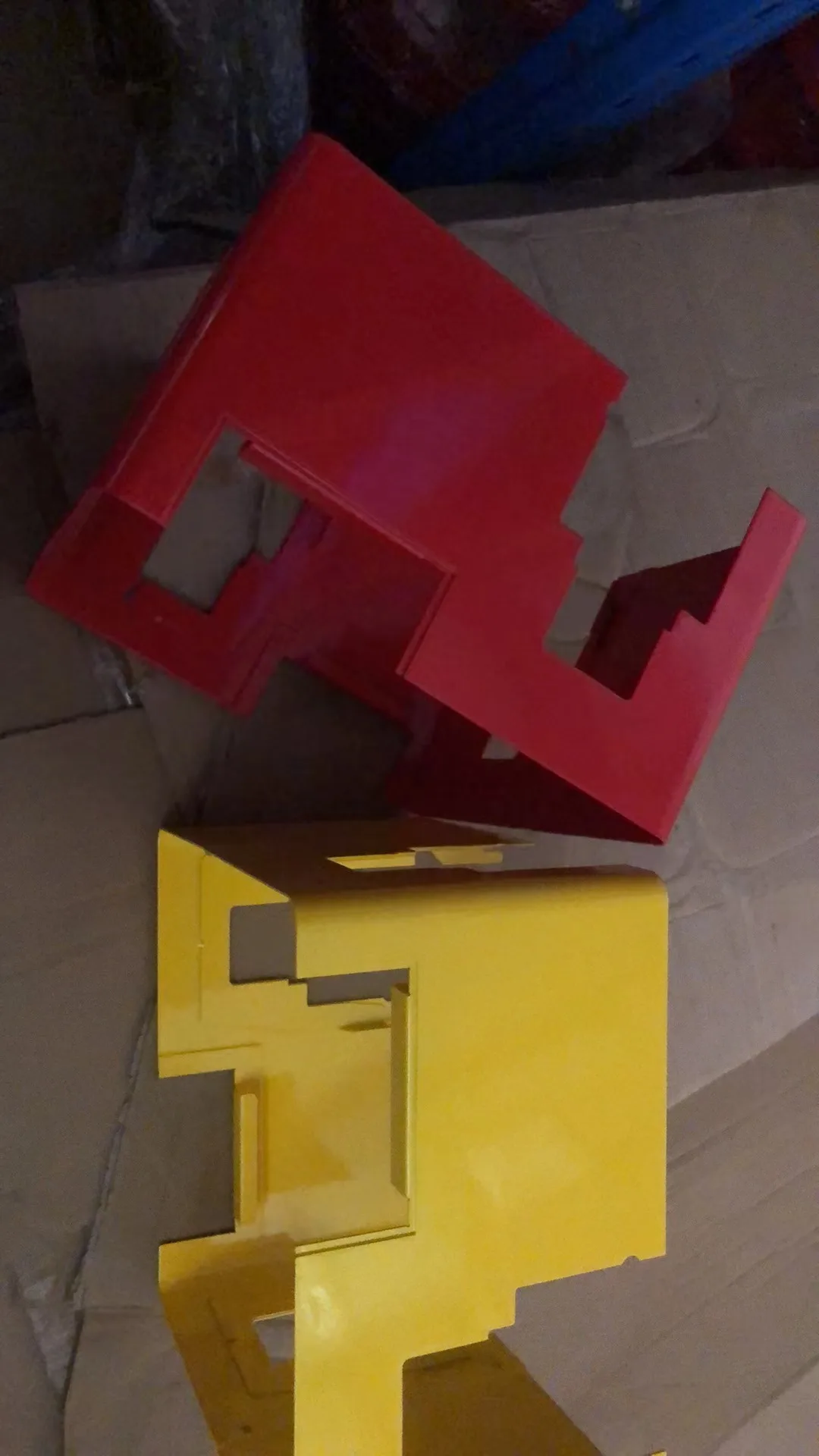 NEW STYLES OF 4 HEADS VEDNING MACHINE WITH  ONE SUPPORT FOR 45MM CAPSULE OR BOUNCING BALL