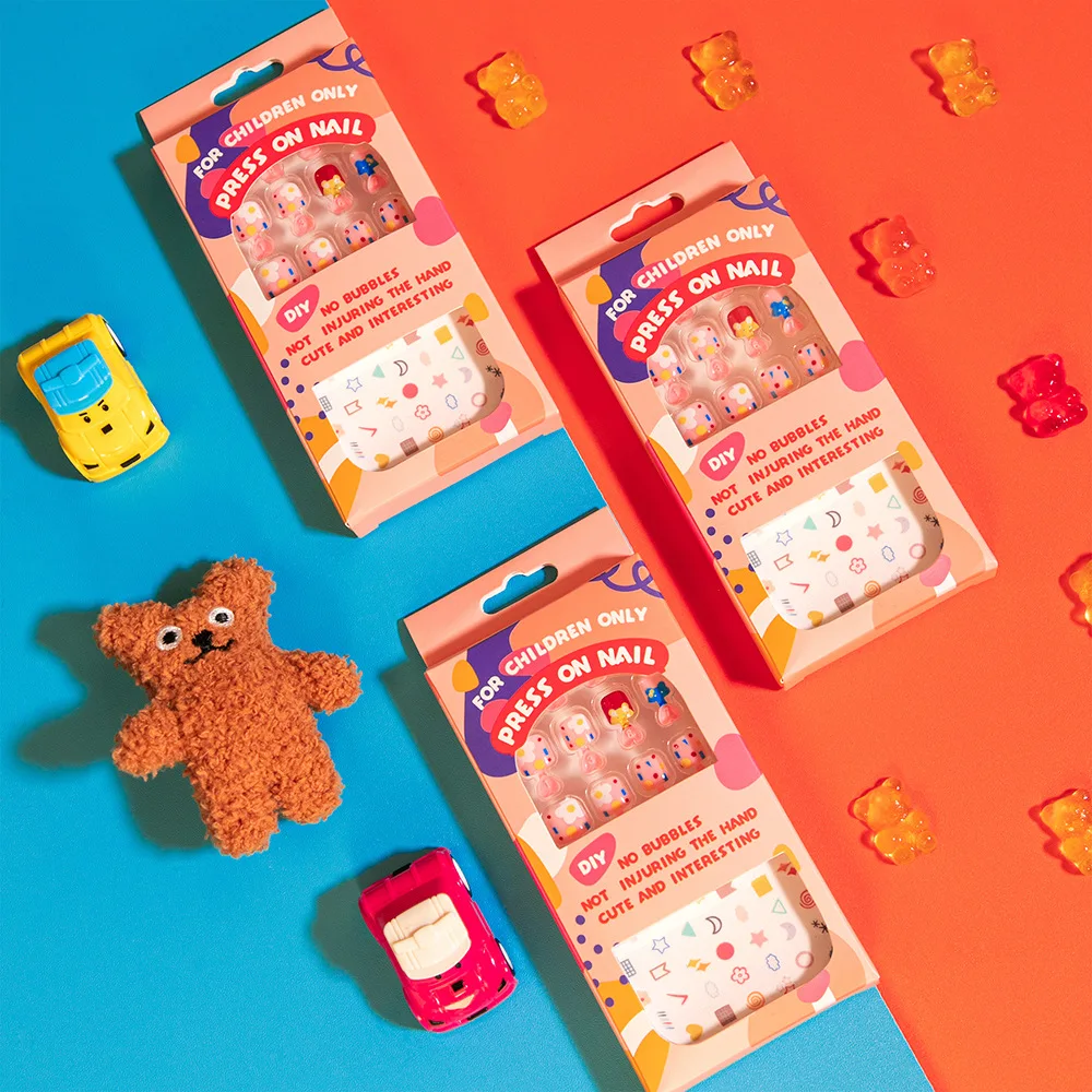 24pcs Cute Plastic Press on Nails Wholesale Colorful Kids False Girls Cartoon Nails Full Cover Short Nail Tips Design Finger