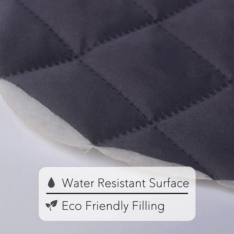 Polyester Removable Couch Protector Waterproof Quilted Slipcover Pet Sofa Cover