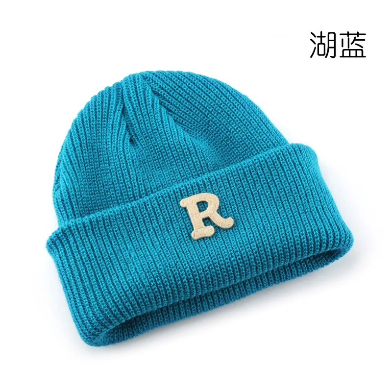 New Fashion Unisex Winter Knitted Y2k Solid Color Beanie Hat With Custom Logo