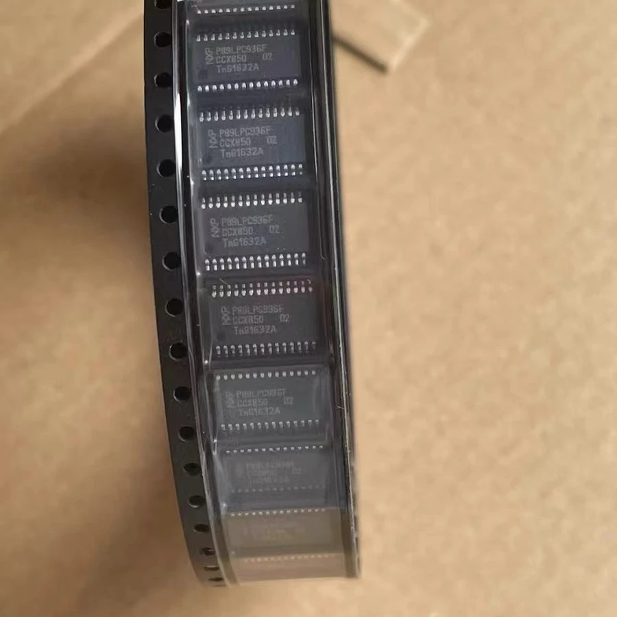 2023 Electronic Components Condenser Ic Chip P89LPC936FDH Chip Microcontroller chip