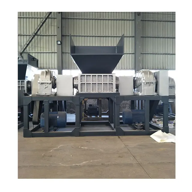 Waste Plastic Crusher Multifunctional Crusher Life Waste Crushing Equipment  Rubber tyre woven bag shredder