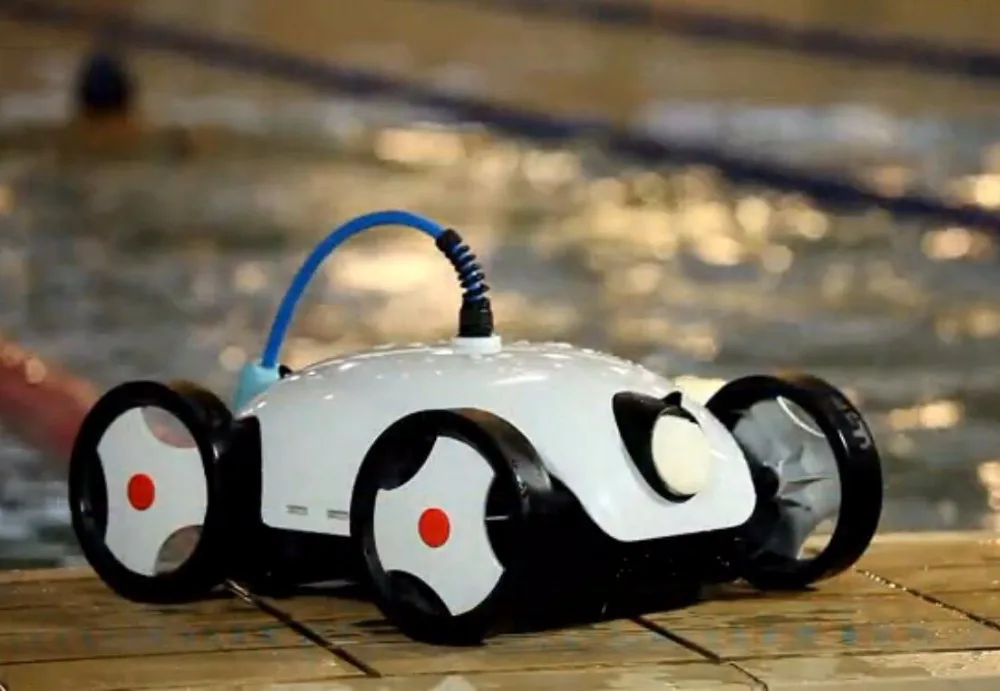 swimming pool flow cleaner