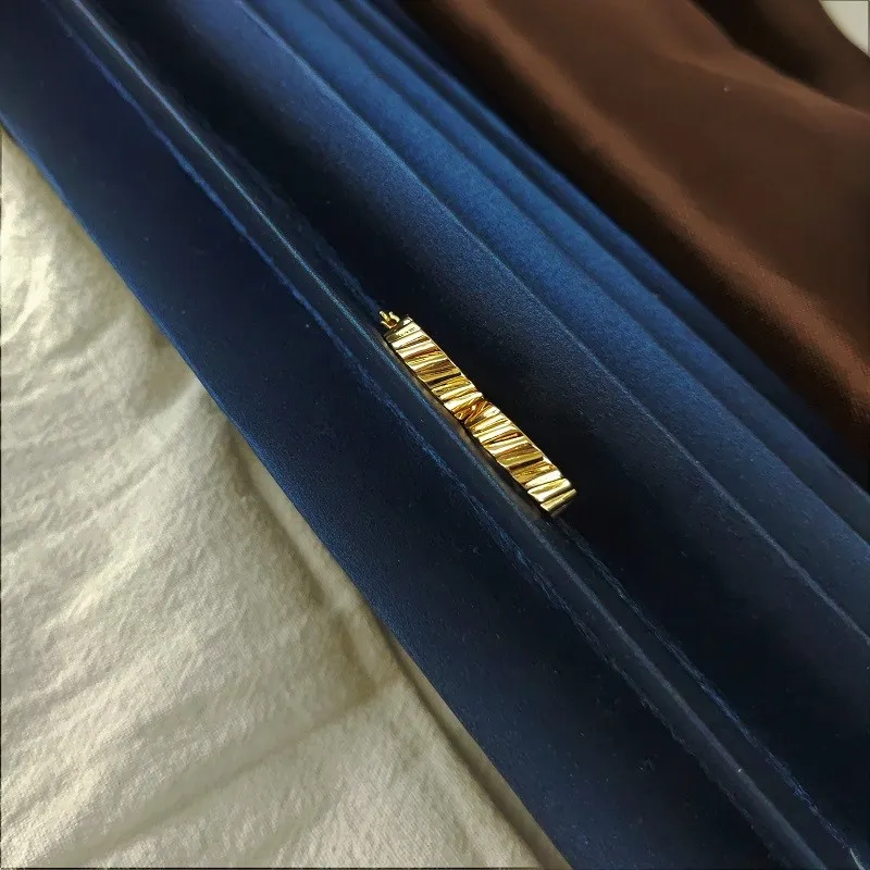 Exquisite gold plating earring women 925 sterling silver Jewelry  nickel lead free hypoallergenic hoops earrings