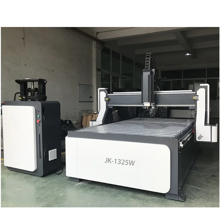 3.2kw water cooling Cnc Router machine for woodenWood Carving Cnc Router 4x8 Cnc Router 1325