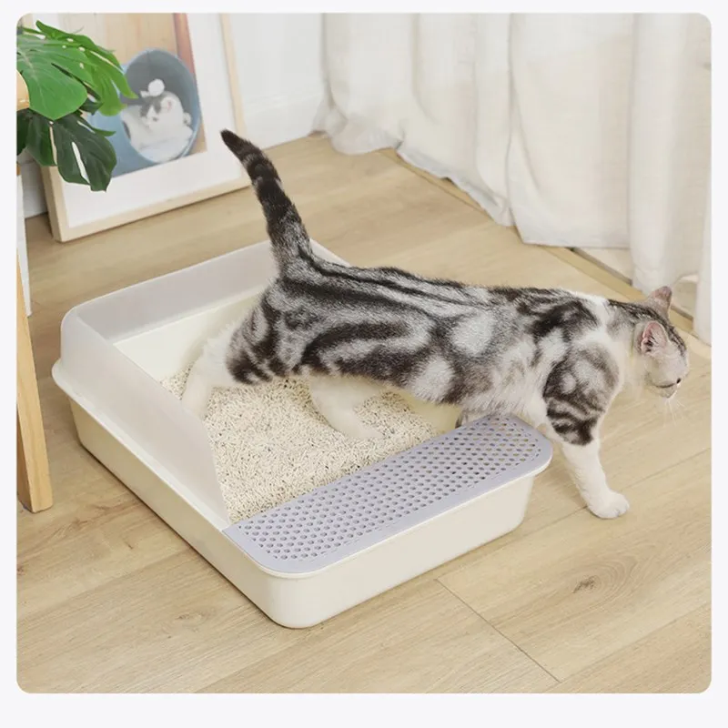Cat Litter Box Semi-Enclosed And Removable Cat Toilet Anti-Splashing And Smelly Cat Litter Box