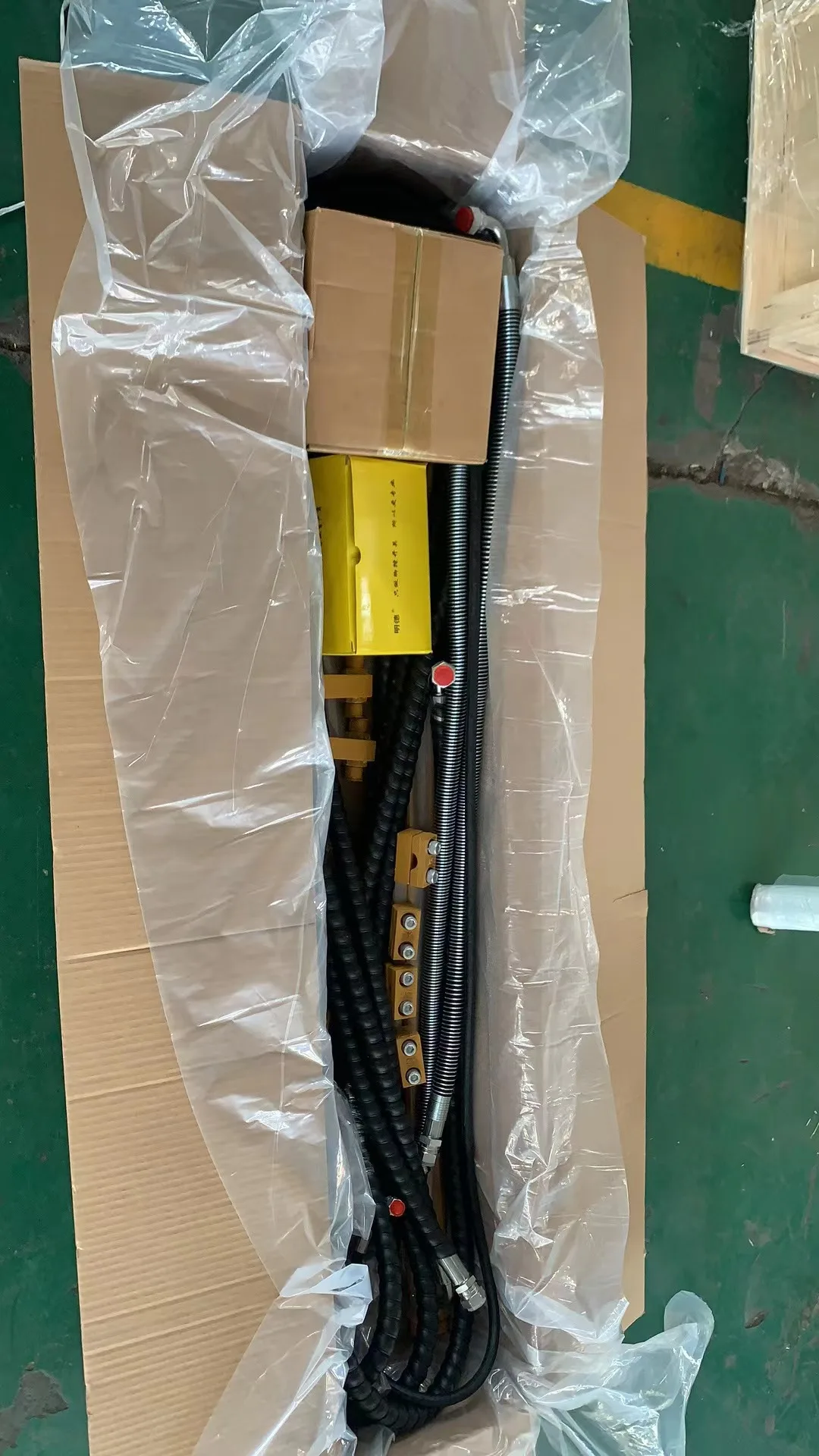 JCB3DX JCB4DX backhoe loader hydraulic breaker piping kits with hydraulic flow divider valve