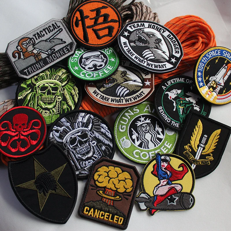 Небольшой заказ минимальный индивидуальная вышитая тканая этикетка индивидуальный