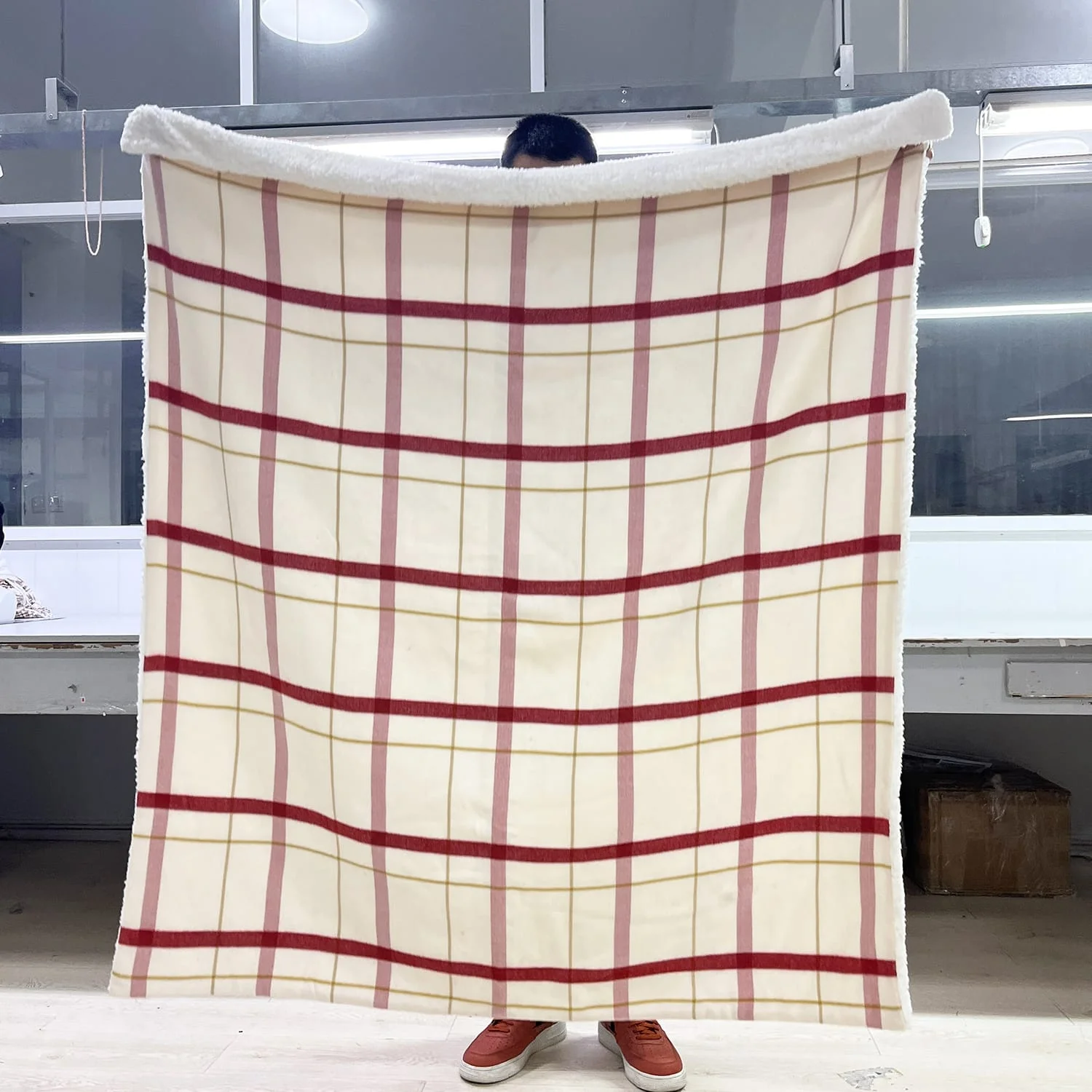 Customized Weighted Sherpa Fleece Cuddly Super Soft Warm Fluffy Chunky Cozy Checkered Plaid Sofa Throw Cover Blanket for winter