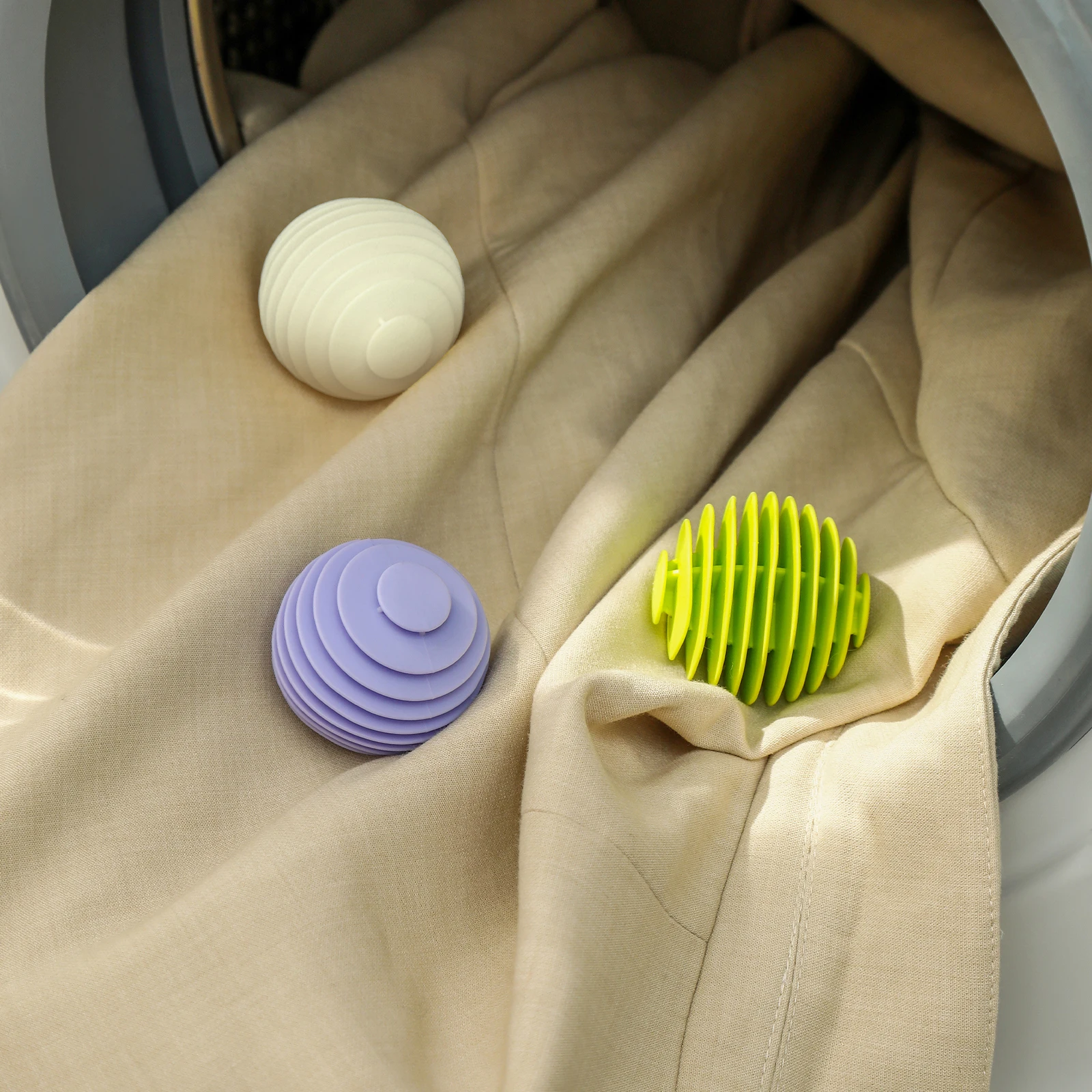 Simple Laundry Organic Handmade Round Tumble Reduce Clothing Wrinkles Wool Felt TPR Balls Simple laundry ball