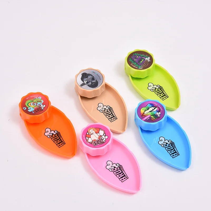 Two-Layer Herb Grinder Set Boat-Shaped Plastic Cigarette  Grinding Tobacco Funnel with Tray Menthol Flavor Packaged in Box