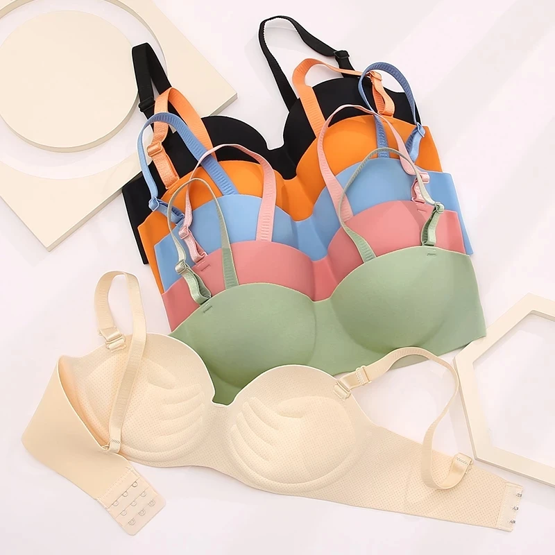 FINETOO Wholesale 2023 New Sexy Women Breathable seamless bra  Fashion Wirefree Comfort Underwear