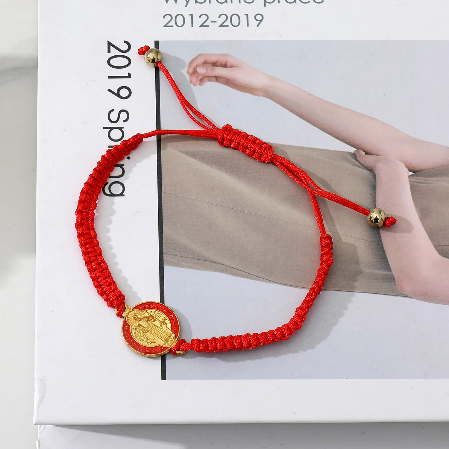 6PCS/SET Saint Benedict Bracelet Rosary Handmade Red Knot String Bracelets Luck Bracelet Men or Women As Gifts Used in Prayer