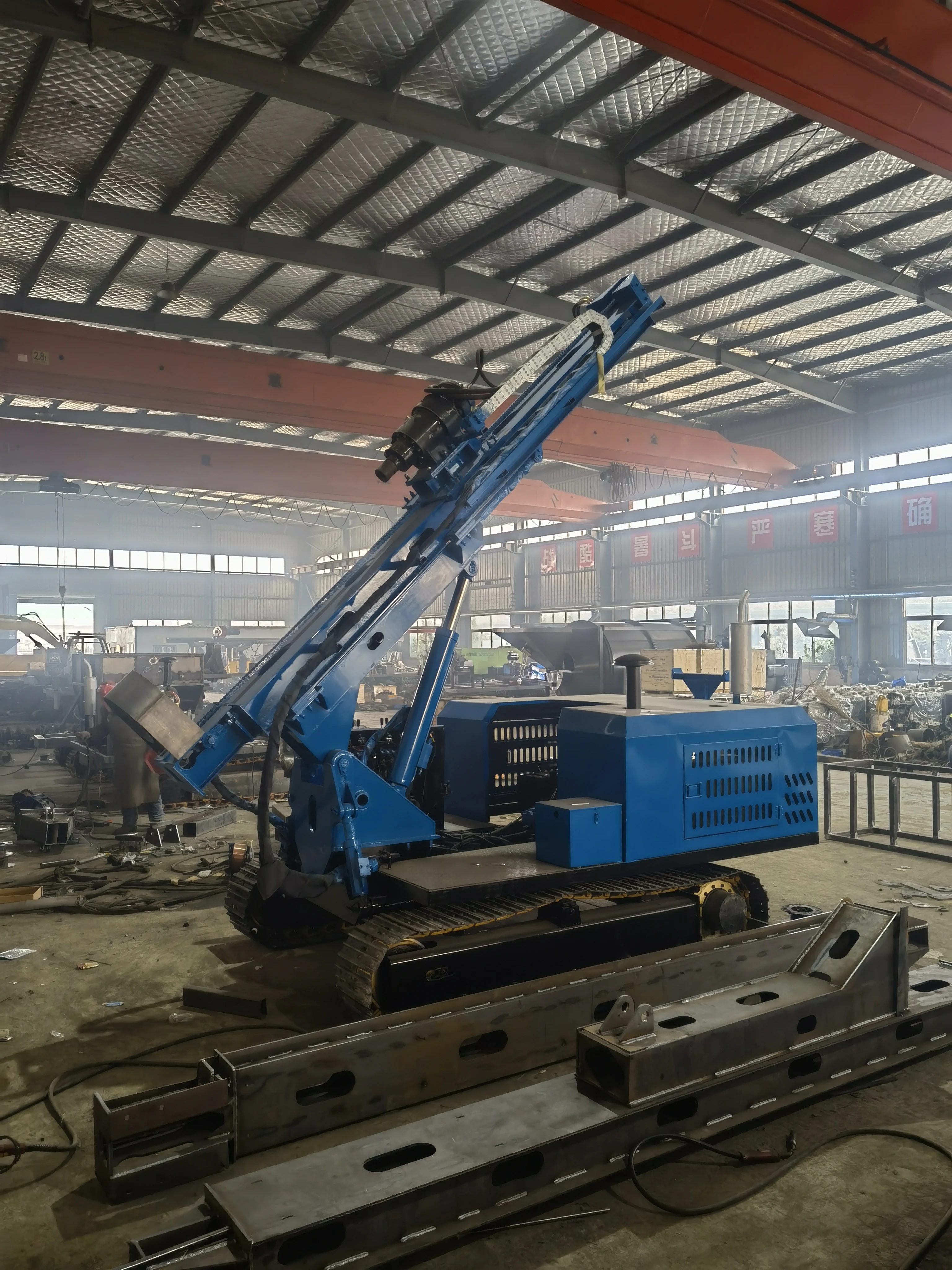 Efficient Solar Panel Plant Pile Ramming Machine with Hydraulic Press