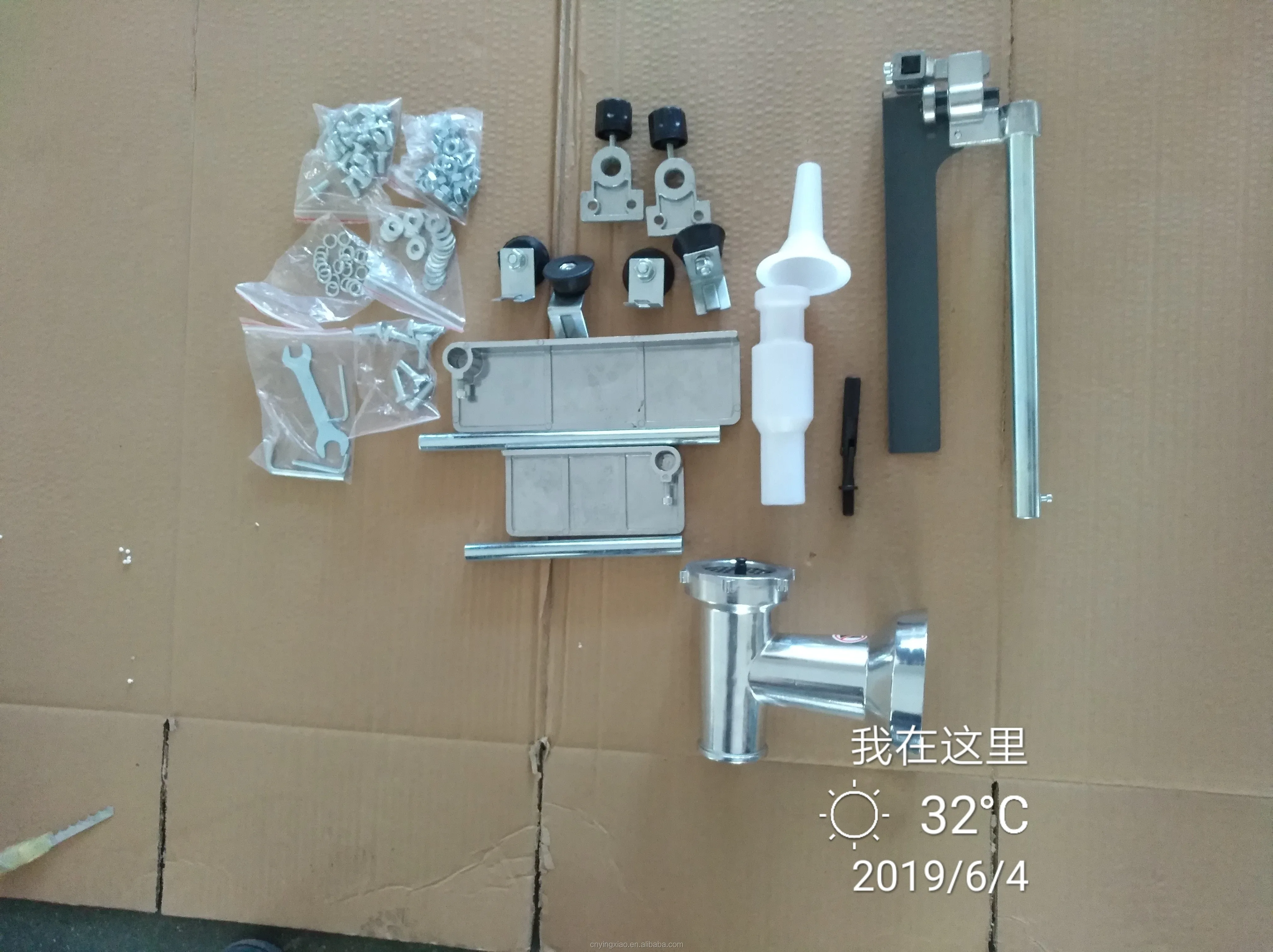 
Factory directly sales electric bone cutter machine /fish cutter /frozen meat cutter for sale for restaurant hotel FERTON JG-250 