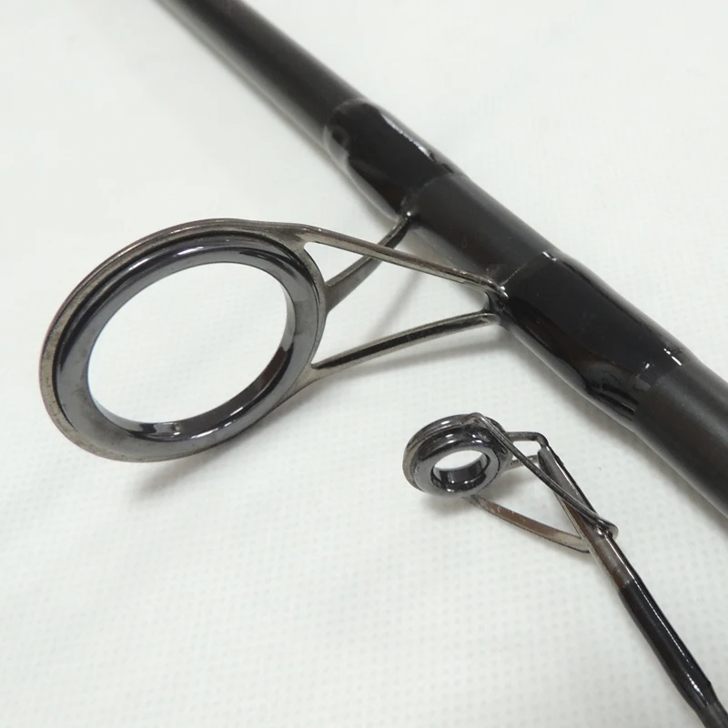 Double winner 12ft 2 sections 3.0lbs Chinese guides and reel seat  carbon carp rods