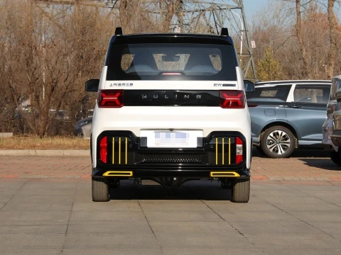 Низкие цены Wuling б/у мини-автомобиль 100 км/ч небольшие электрические автомобили wuling hongguang мини-производители электромобилей