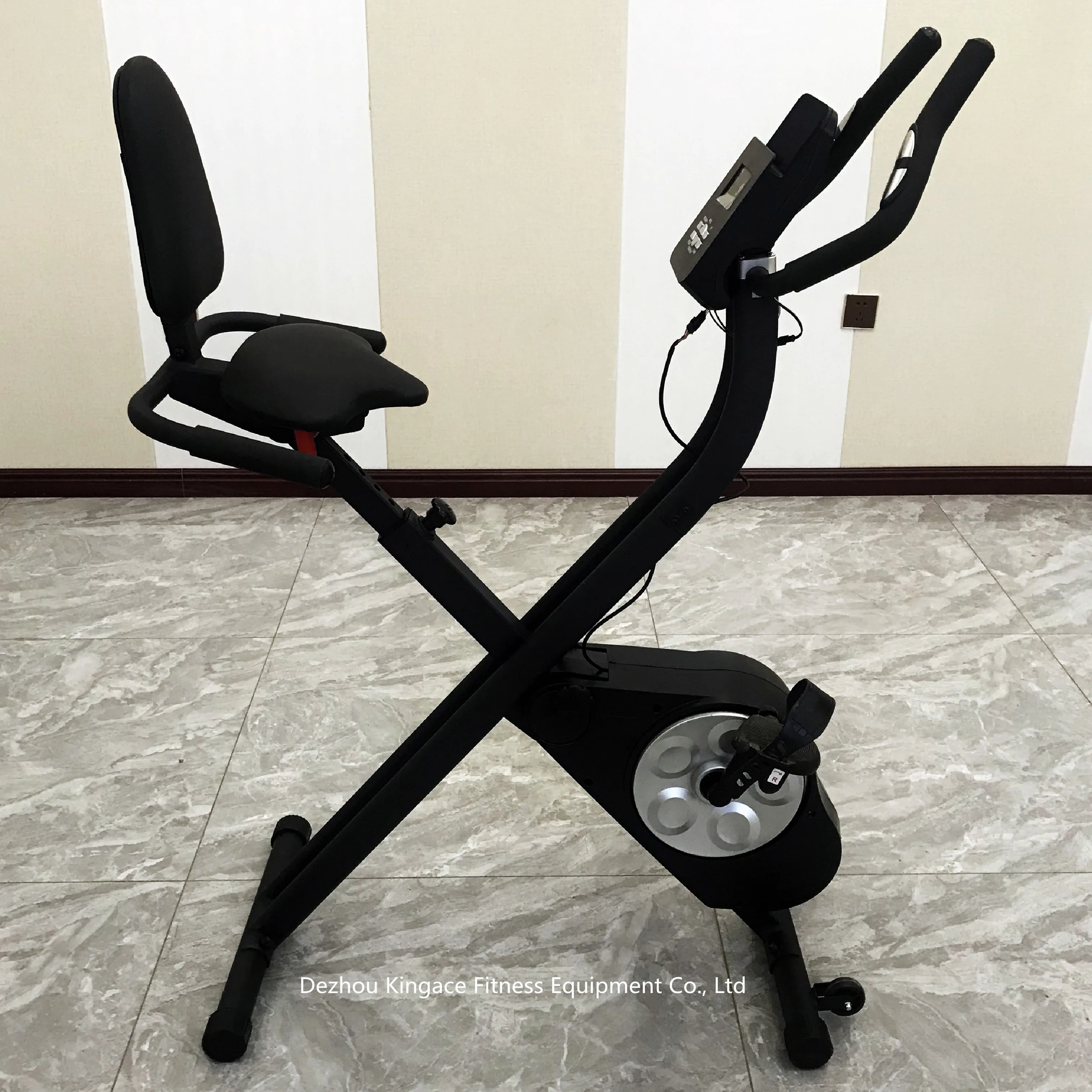 
Folding Cardio Fitness Cycling Stationary Ultra-quiet X Bike with Magnetic Resistance for Home Use 