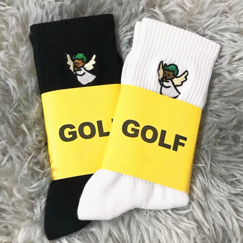 KTS- 901-1 High Quality Angel Cupid Embroidered Cartoon Pattern Male &Female Lovers 100 Pure Cotton Sports Crew Socks